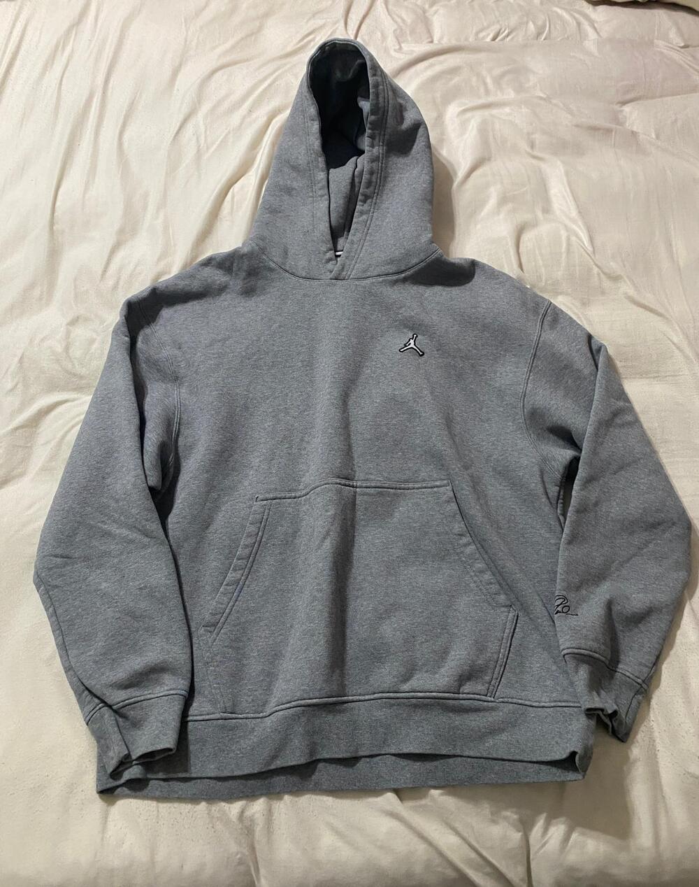 Nike Air Jordan Essentials Mens XL Gray Fleece Hoodie DA9818 091 Pre Owned